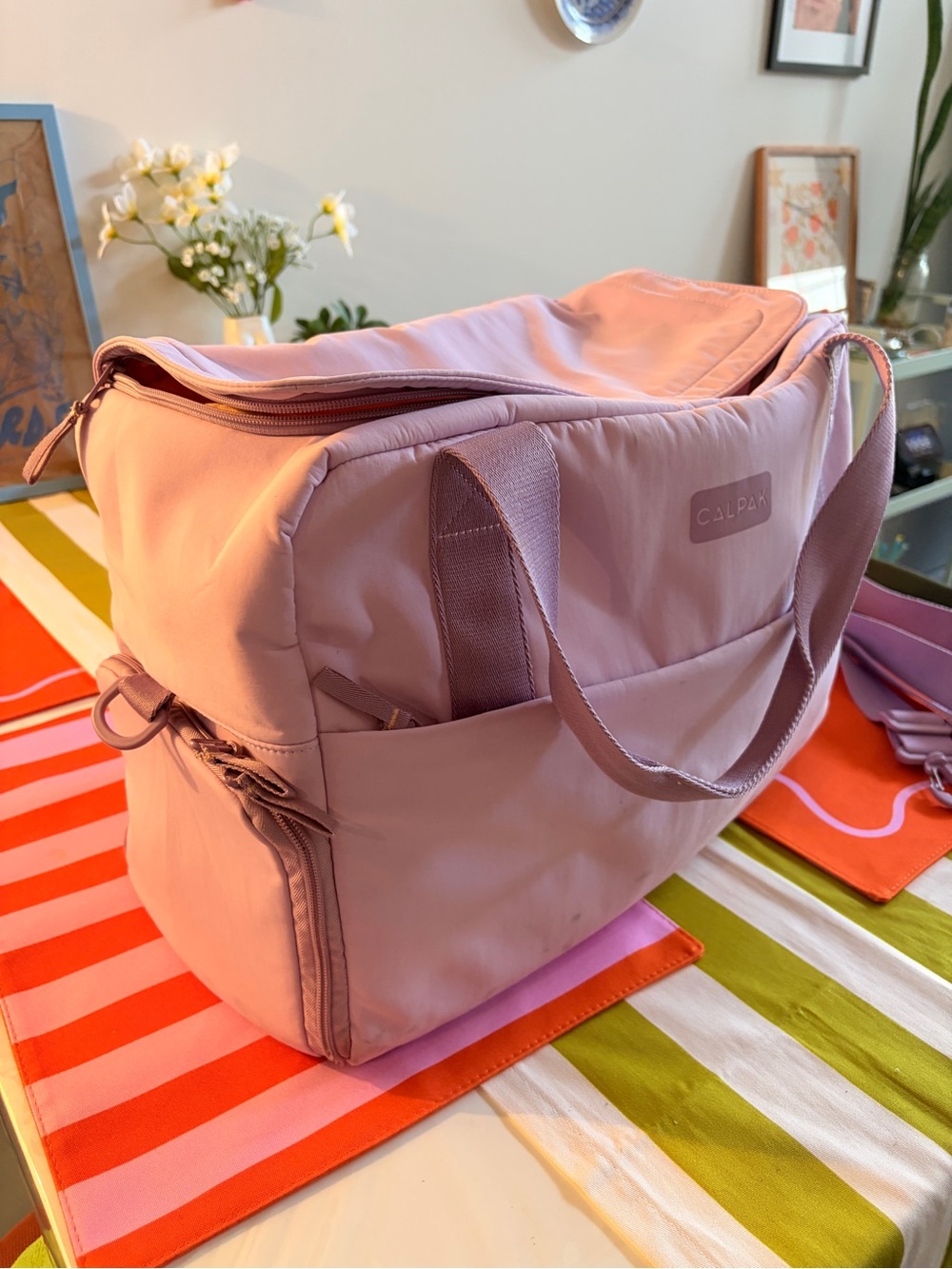 Calpak Connect Travel/Laptop Duffel Bag - berry / blush pink